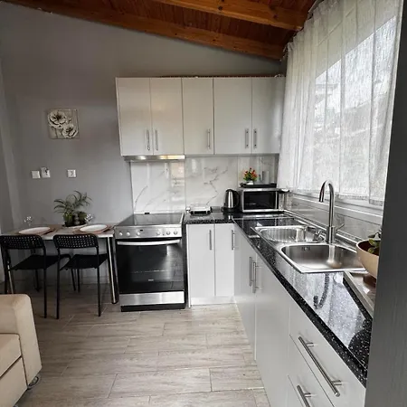 Apartment Nikos House Central Apartments By Delta Hospitality *