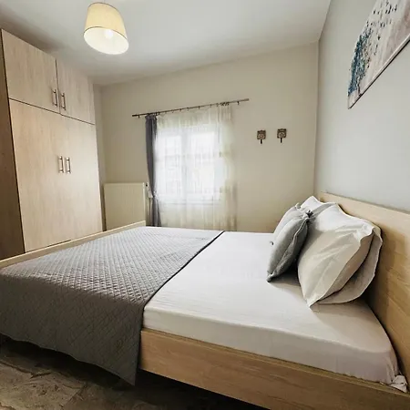 Apartment Nikos House Central Apartments By Delta Hospitality Ofrínion