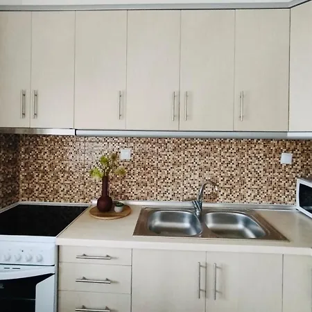 Nikos House Family Retreat With Large Terrace By Delta Hospitality Apartament