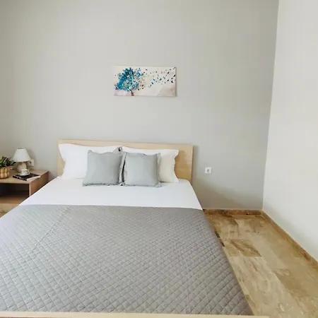 Nikos House Family Retreat With Large Terrace By Delta Hospitality